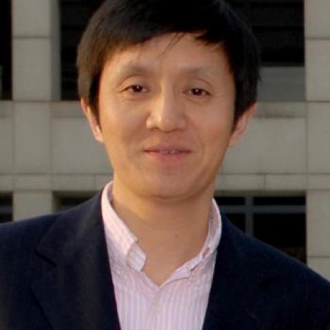 Liqun Luo